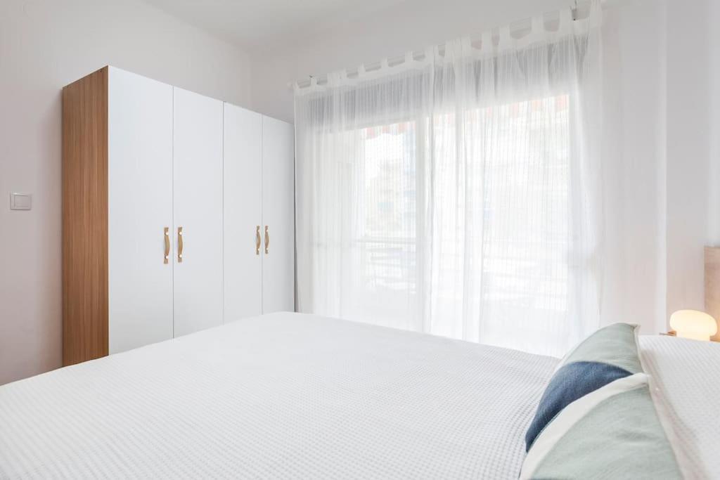 Coqueto Apartamento Junto A La Playa. プエブラ・ド・ファルナルス エクステリア 写真